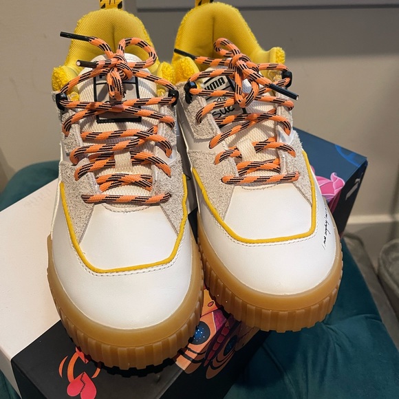 Puma Cali Sue Tsai - Picture 1 of 4